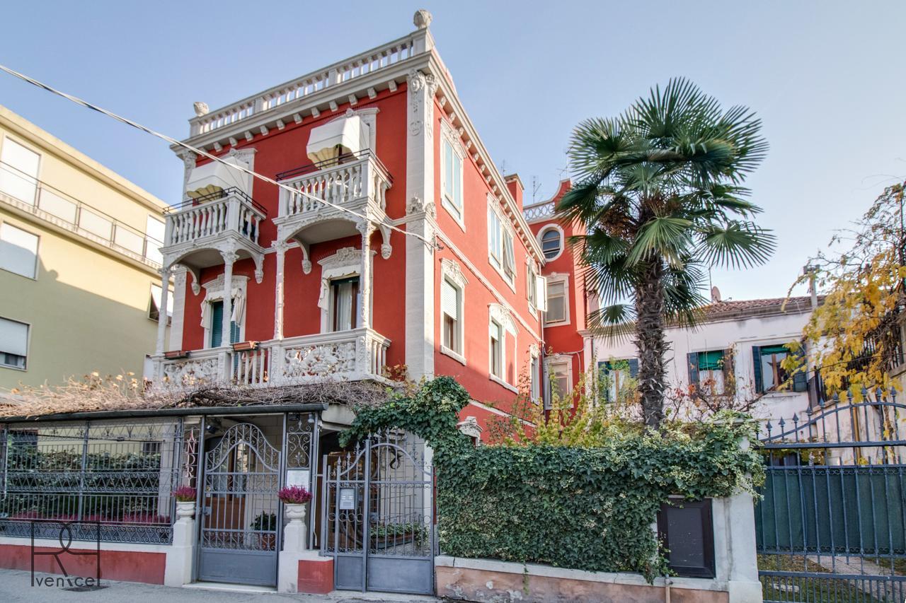 Villa Noto Lagoon Flat ヴェネツィア・リド島 エクステリア 写真